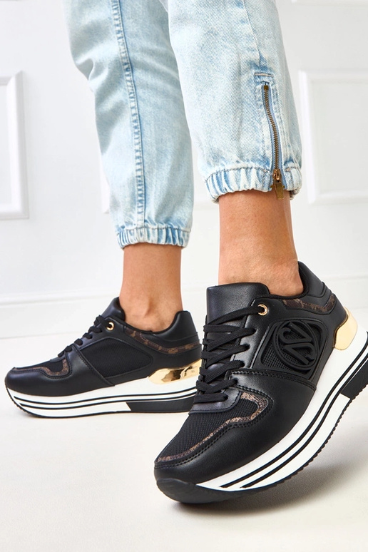 Zapatillas deportivas negras con...