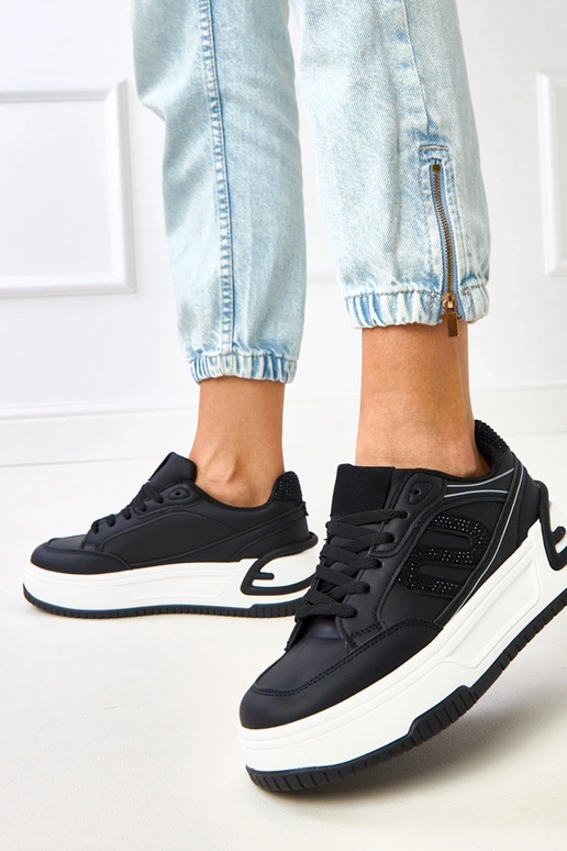 Zapatillas deportivas negras con... Zapatillas deportivas negras con...