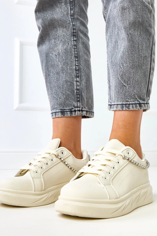 Zapatillas deportivas color arena con... Zapatillas deportivas color arena con...