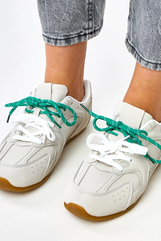 Zapatillas deportivas grises con... Zapatillas deportivas grises con...