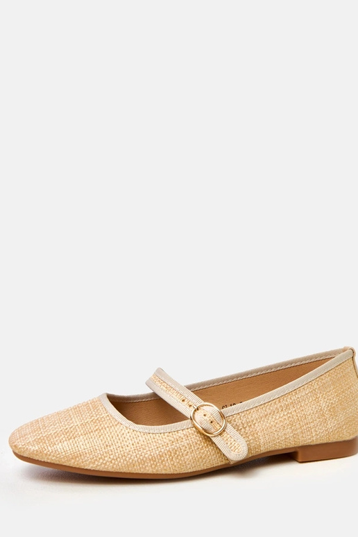 Bailarinas trenzados color arena con... Bailarinas trenzados color arena con...