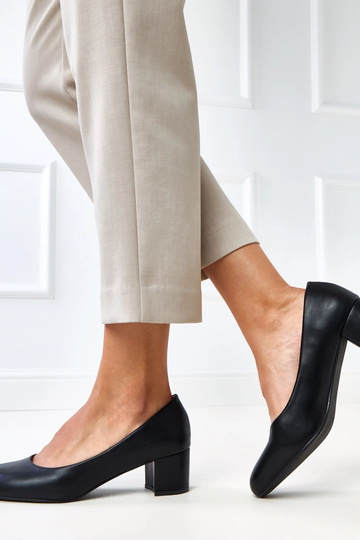 Zapatos clásicos bajos negros Mavise 2