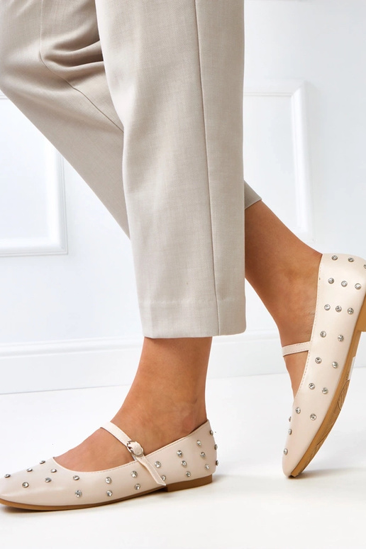 Bailarinas color arena con cristales... Bailarinas color arena con cristales...