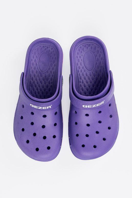 color violeta zapatos typu Crocs color violeta zapatos typu Crocs