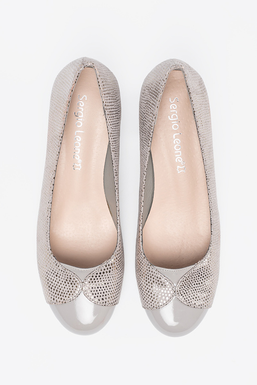 color gris tacones altos ze platam zdobieniem