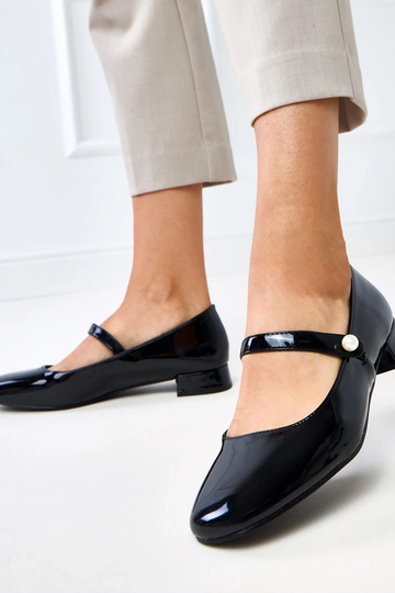 Zapatos de tacón negros de... 2