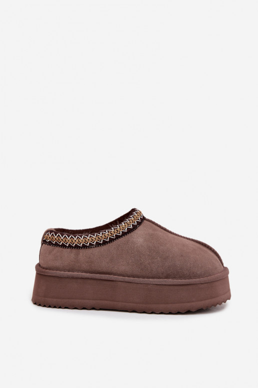 Bajo de gamuza Botas de nieve FemeninoHaftem con una plataforma Vinceza 97960 color marrón