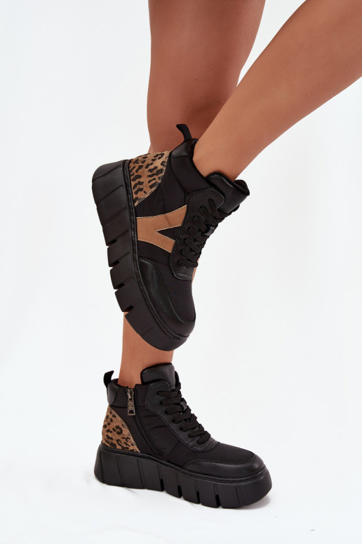 Piel Botas de mujer con una plataforma calentamiento Vinceza 66838 de color negro