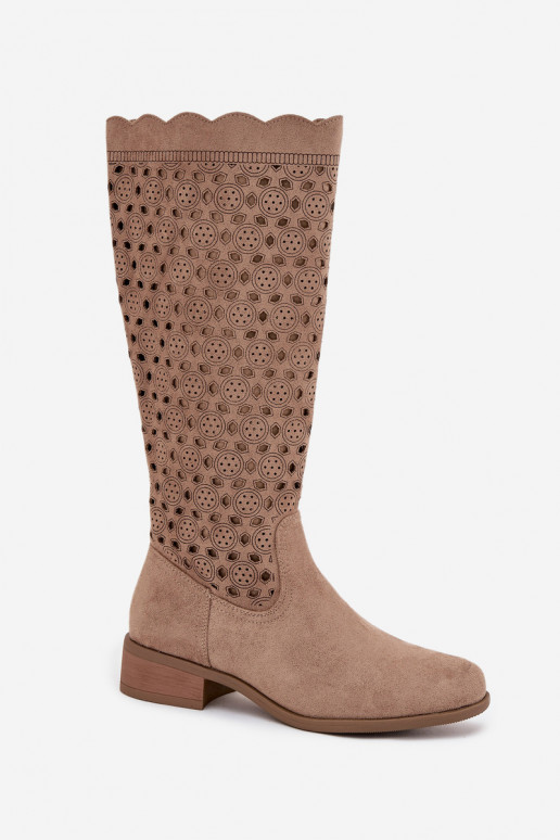 botas de mujer En un tacón bajo con elementos calados beige Tiene quercelline botas de mujer En un tacón bajo con elementos calados beige Tiene quercelline