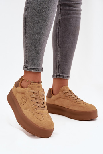 Zapatillas modelo zapatos. Femenino con una plataforma Big Star SS274762 color marrón 2