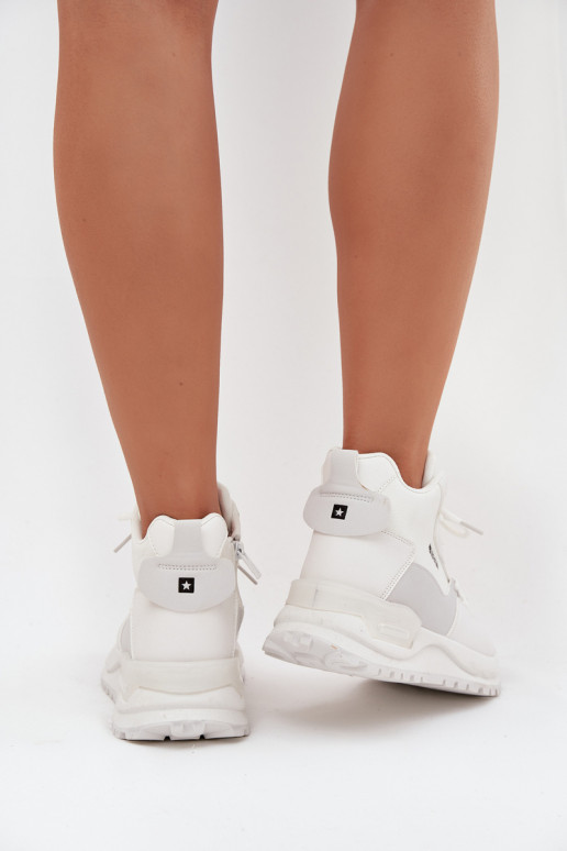 zapatillas Femenino con una plataforma Big Star SS274510 el color blanco