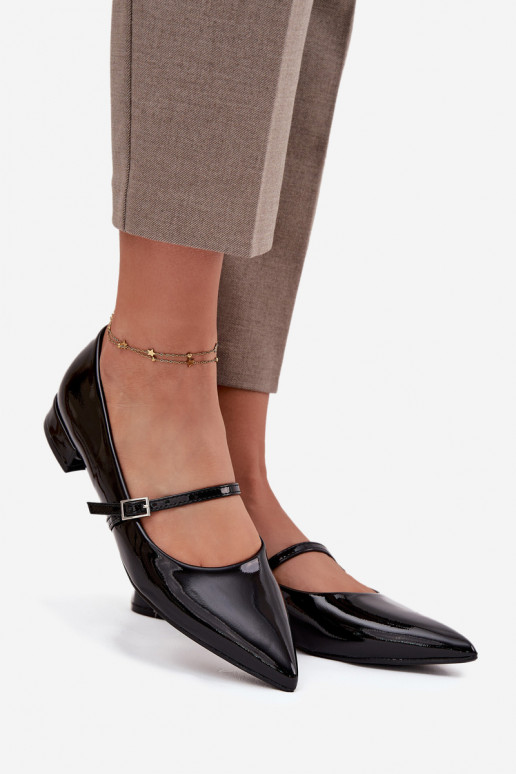 Bailarinas lacadas Activado Sutilm Obcasie con correas de color negro Isvella Bailarinas lacadas Activado Sutilm Obcasie con correas de color negro Isvella