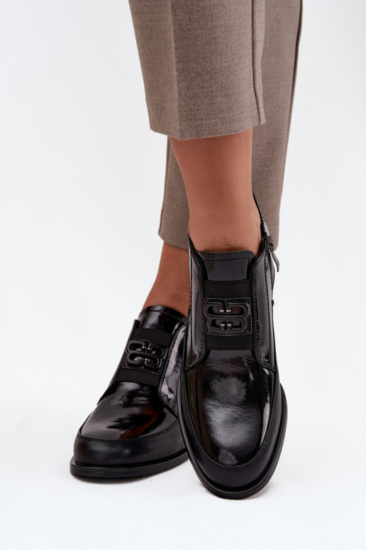 con efecto barniz Piel zapatos Femenino En un tacón bajo Con decoraciones Detalem Vinceza 91161 de color negro