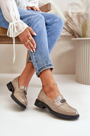 Mocasines de cuero lustrado...