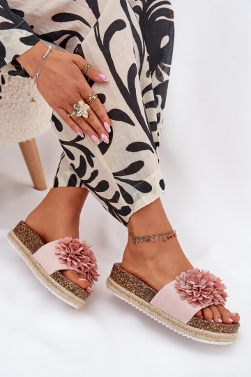 zapatillas de mujer con una plataforma Con decoracionesi con motivos floraleskami color rosa Tessara