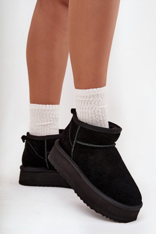 de gamuza Botas de nieve Femenino con una plataforma Vinceza 97962 de color negro de gamuza Botas de nieve Femenino con una plataforma Vinceza 97962 de color negro