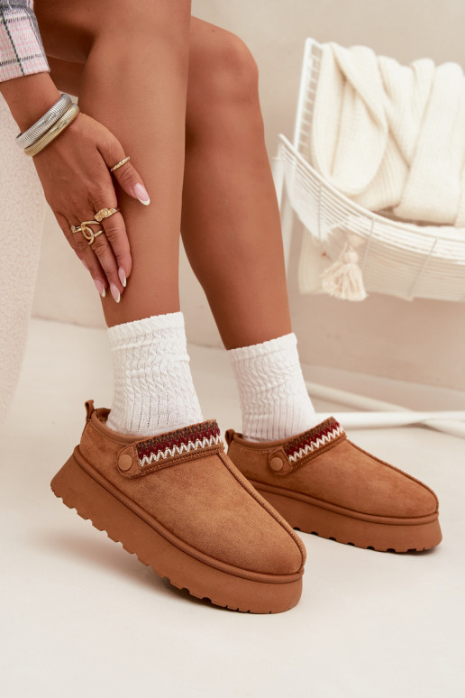 Botas de nieve baja de las mujeresRuchomym Tirasem I Haftem con una plataforma color marrón Lyrisse Botas de nieve baja de las mujeresRuchomym Tirasem I Haftem con una plataforma color marrón Lyrisse