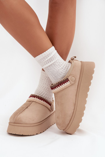 Botas de nieve baja de las mujeresRuchomym Tirasem I Haftem con una plataforma color marfil Lyrisse