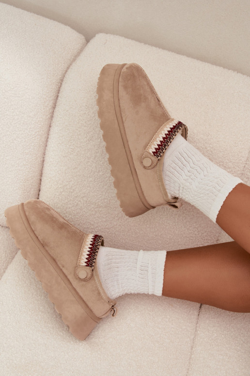 Botas de nieve baja de las mujeresRuchomym Tirasem I Haftem con una plataforma color marfil Lyrisse