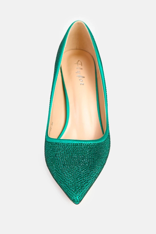Zapatos de tacón verdes de satén con... Zapatos de tacón verdes de satén con...