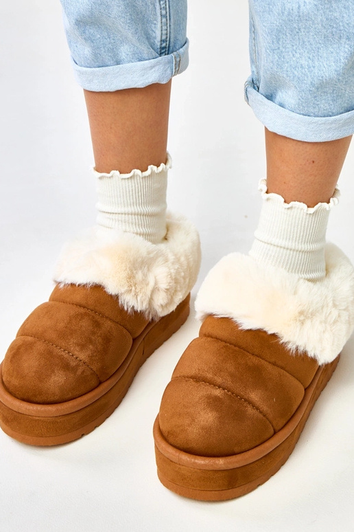 Botas de nieve cortas acolchadas con... Botas de nieve cortas acolchadas con...