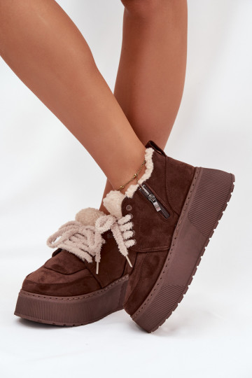 Botas de nieve Femenino con una plataforma con un abrigo de piel Typu Baranek color marrón Luma