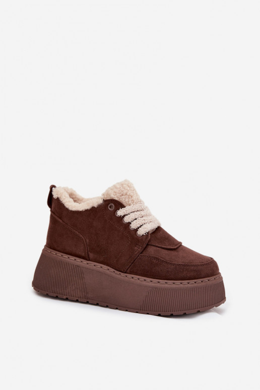 Botas de nieve Femenino con una plataforma con un abrigo de piel Typu Baranek color marrón Luma Botas de nieve Femenino con una plataforma con un abrigo de piel Typu Baranek color marrón Luma