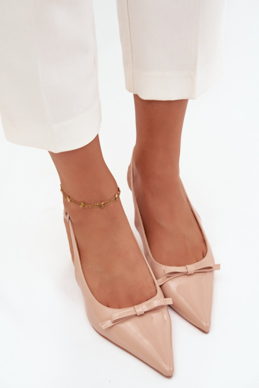 con efecto barniz Zapatos con tacones finos con cintas Nude Olvena
