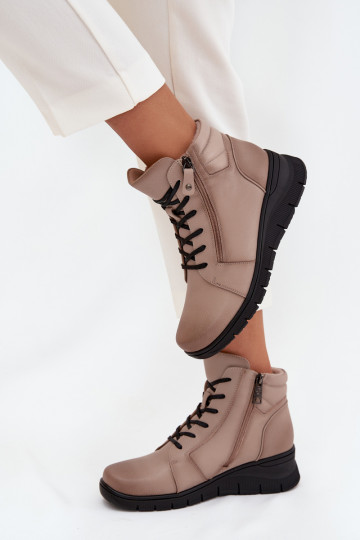 Piel Botas de mujer en una cuña calentamiento Vinceza 39963 beige