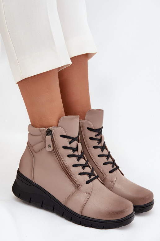 Piel Botas de mujer en una cuña calentamiento Vinceza 39963 beige Piel Botas de mujer en una cuña calentamiento Vinceza 39963 beige