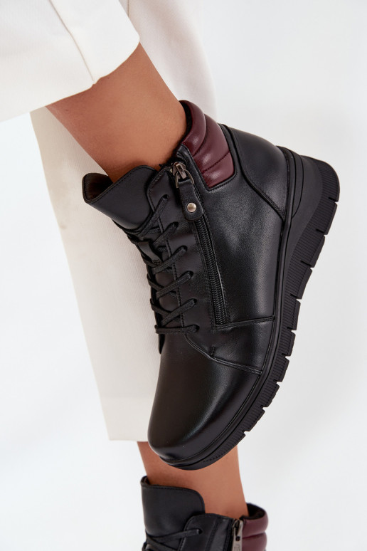 Piel Botas de mujer en una cuña calentamiento Vinceza 39963 de color negro