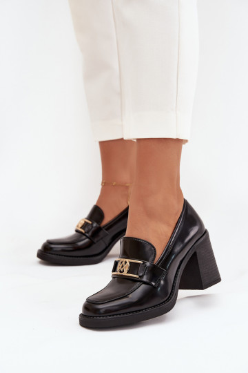Zapatos de tacón negros para mujer con detalles dorados "Privelle" 2