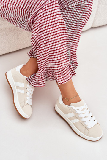 zapatillas Zapatillas modelo zapatos. Femenino de cuero ecológico beige Ravina