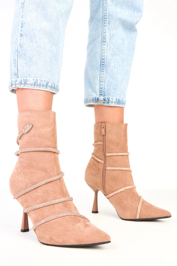 Botines color arena con...