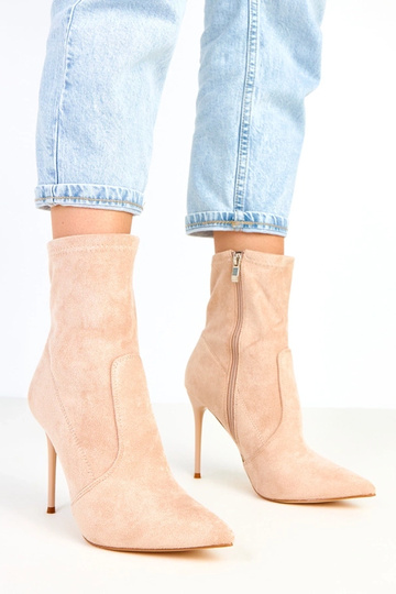 Botines color arena con...