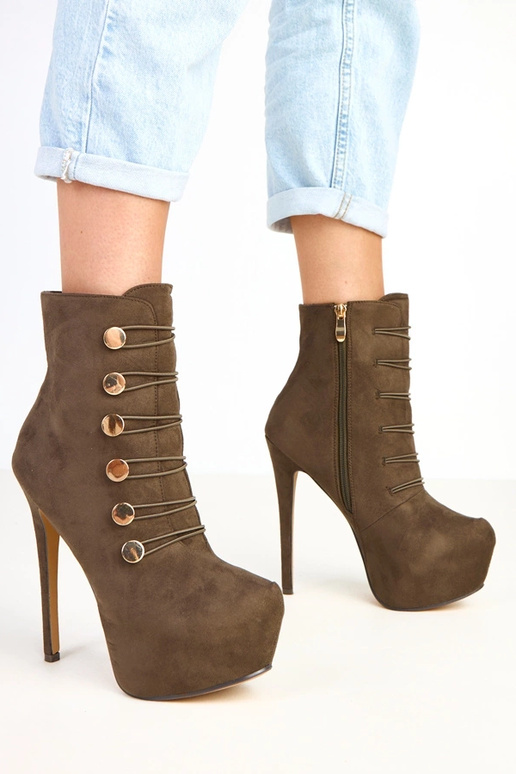 Botines verdes en plataforma y tacón... Botines verdes en plataforma y tacón...