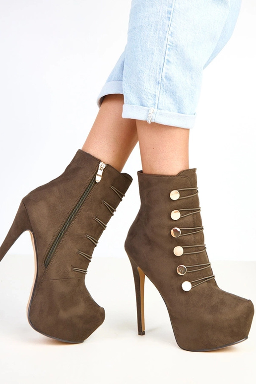 Botines verdes en plataforma y tacón... Botines verdes en plataforma y tacón...