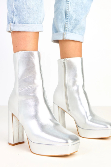 Botines plateados para...