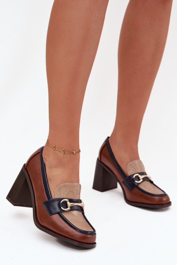 Zapatos de tacón para mujer con estampado y detalles dorados, color arena-marrón, Novella