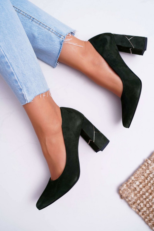 Zapatos Femenino Laura Messi de gamuza color verde 2050