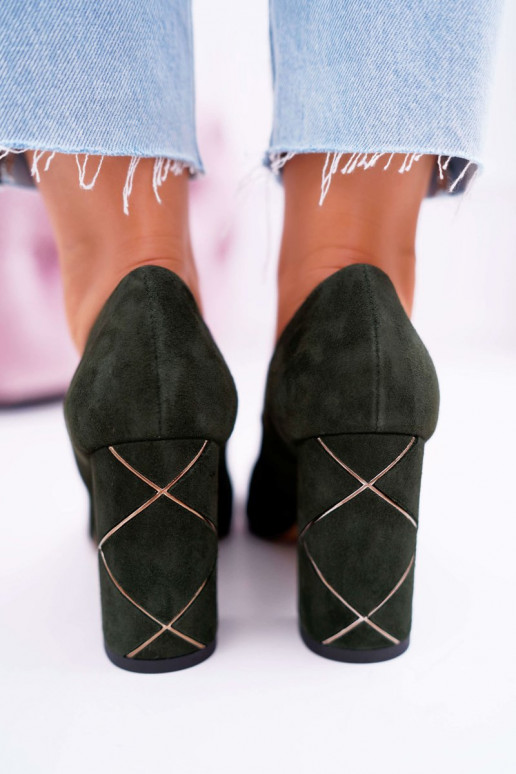 Zapatos Femenino Laura Messi de gamuza color verde 2050