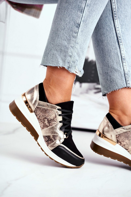 Zapatos modelo Sneakers de piel. color dorado Nicole 2465