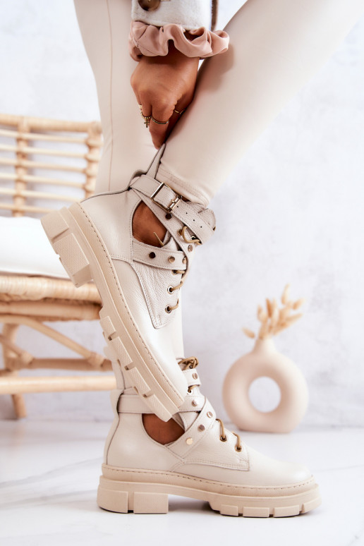 Piel Femenino Botas Con recortes color marfil Everly Piel Femenino Botas Con recortes color marfil Everly