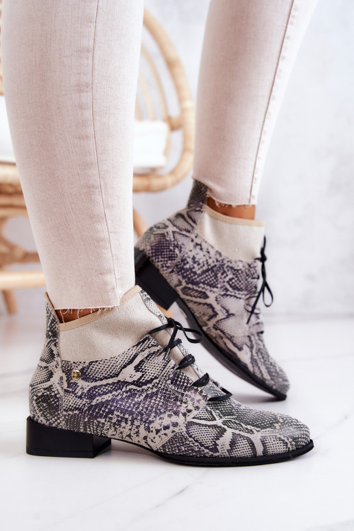 Botas de mujer de gamuza Calzado con imitación de piel de serpiente Tiene queciejka 04744-03 beige Botas de mujer de gamuza Calzado con imitación de piel de serpiente Tiene queciejka 04744-03 beige