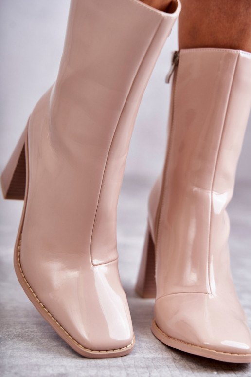 Femenino con efecto barniz Botas botas beige Tiene quergit Femenino con efecto barniz Botas botas beige Tiene quergit
