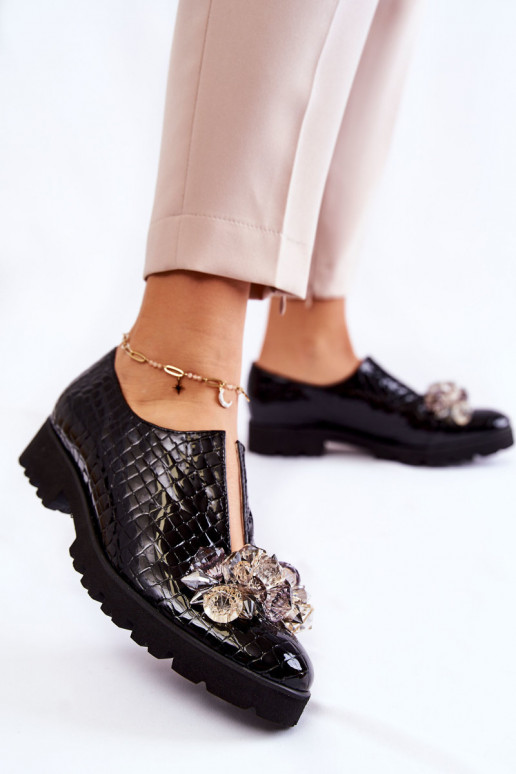 Estilo elegante con efecto barniz zapatos con adornos  de color negro Cindy Estilo elegante con efecto barniz zapatos con adornos  de color negro Cindy