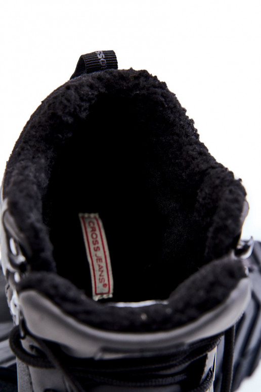 Tiene quesculino Botas de montaña con calefacción Cross Jeans KK1R4031C de color negro Tiene quesculino Botas de montaña con calefacción Cross Jeans KK1R4031C de color negro