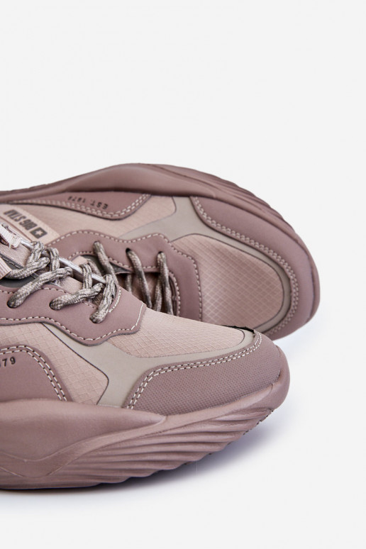 Tiene quesculino  Zapatillas modelo zapatos. Memory Foam System Big Star LL174151 beige Tiene quesculino  Zapatillas modelo zapatos. Memory Foam System Big Star LL174151 beige