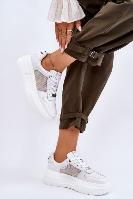 Femenino modelo clásico zapatillas GOE LL2N4060 el color blanco