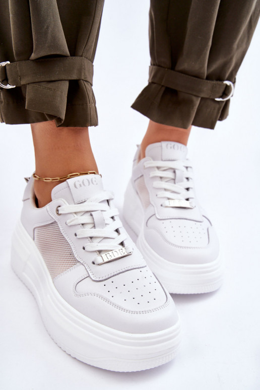 Femenino modelo clásico zapatillas GOE LL2N4060 el color blanco